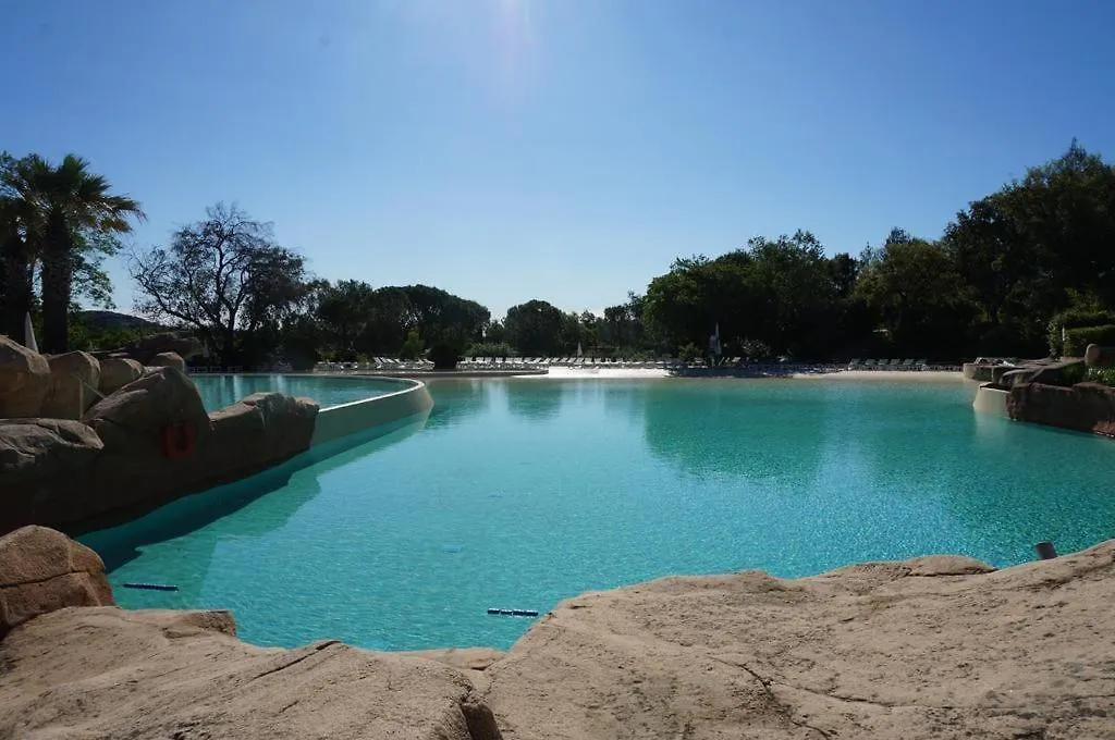 Grimaud, Les Restanques, Appartement Vue Mer, 4 Personnes 0*, Grimaud France