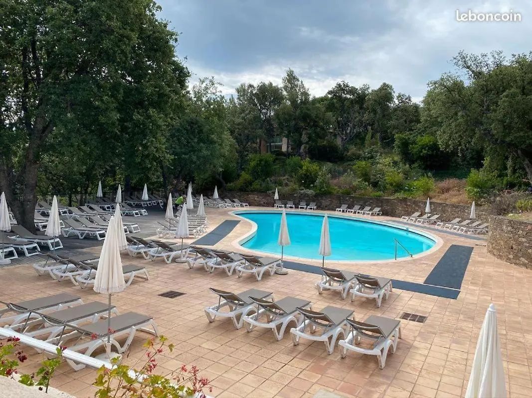 Grimaud, Les Restanques, Appartement Vue Mer, 4 Personnes France